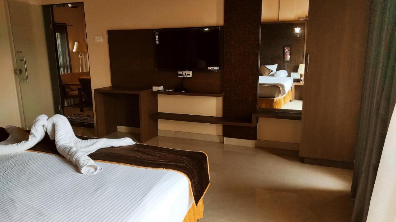 Badami Heritage Resort Zewnętrze zdjęcie